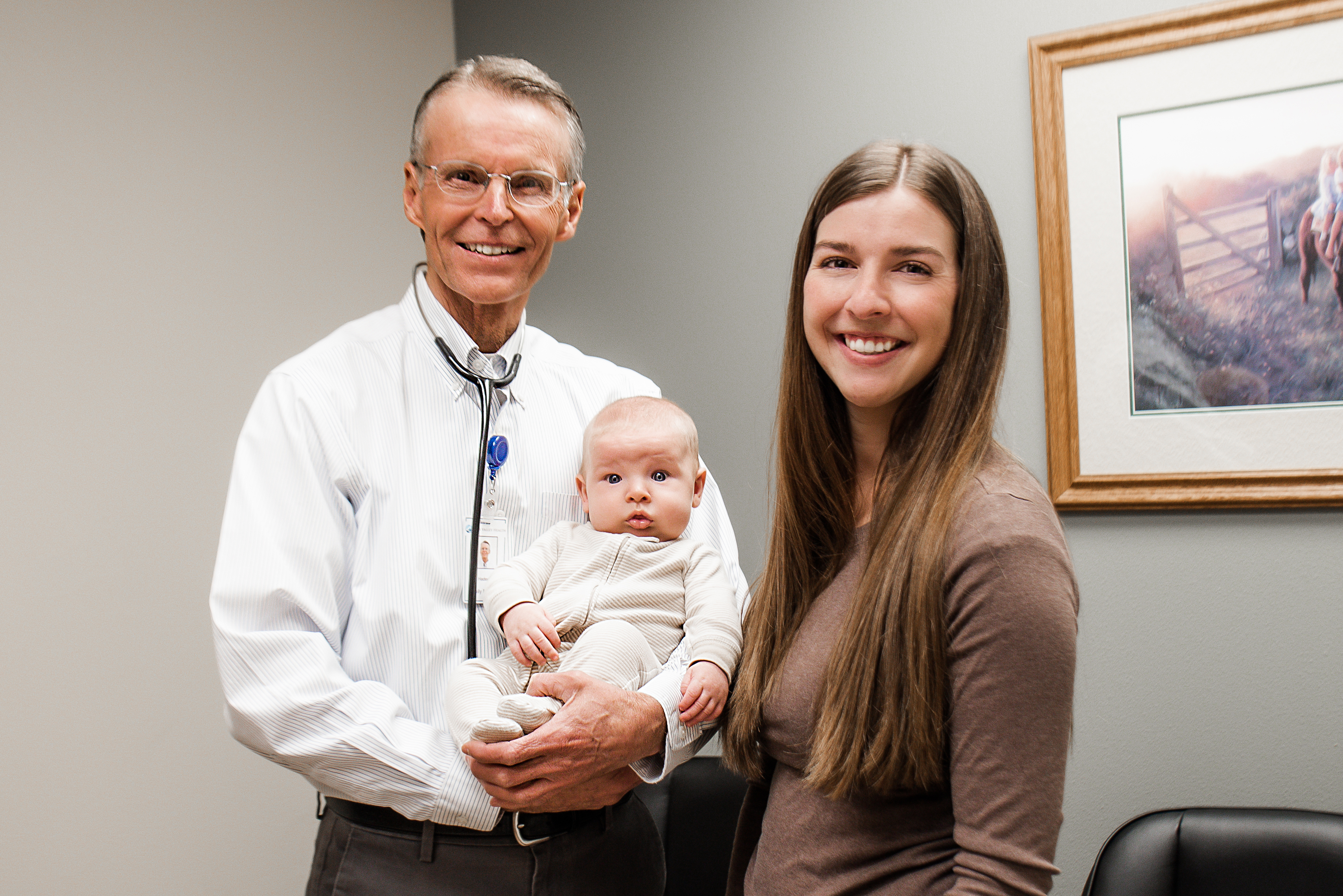 Dr.Haderlie-with-ob-patient-and-baby